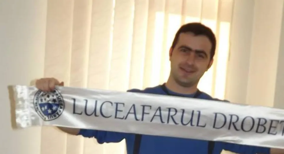 Foto Luceafărul străluceşte şi pe suveniruri