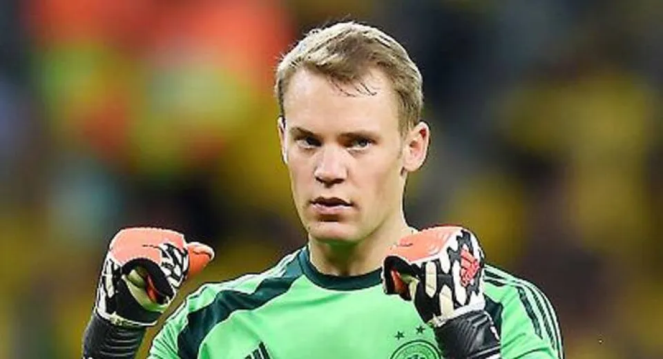 Foto Neuer, cel mai bun jucător în ochii «L’Equipe»