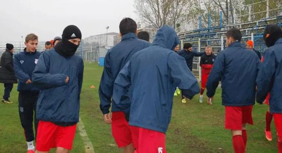 Foto Oltenii lui Oprescu revin şi ei la treabă