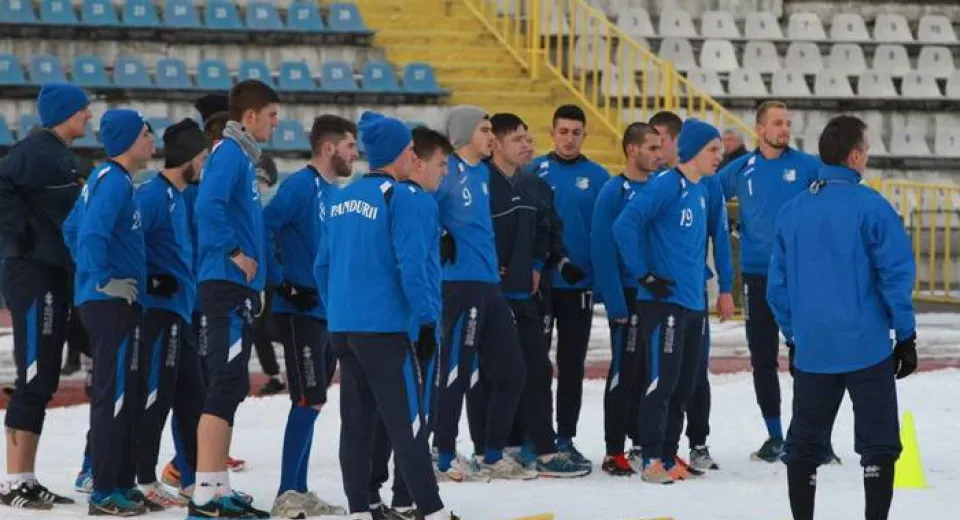 Foto Iordănescu a avut primul contact cu jucătorii: «Am încredere în lot, nu vor fi modificări consistente»