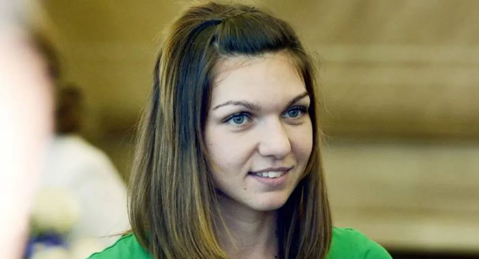 Foto Halep a rămas pe locul 3
