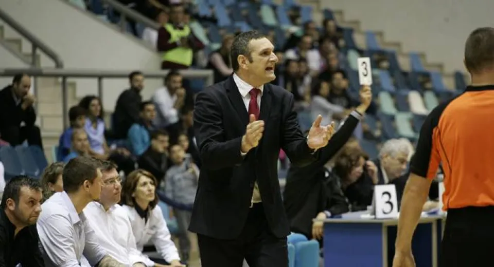 Foto Baschetbaliştii, obligaţi să continue seria victoriilor