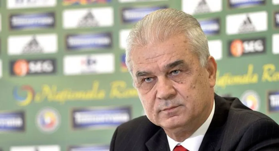 Foto Tinerii l-au dezamăgit pe Iordănescu: «Nu mi-au dat senzaţia că pot evolua în tricoul naţionalei»