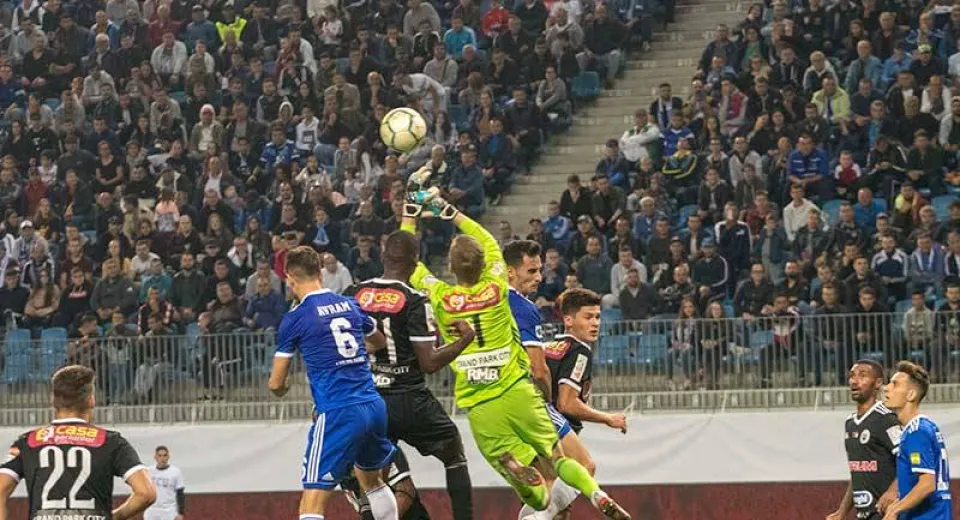 Foto EXCLUSIV. Marius Avram a aflat ce accidentare a suferit. Când revine pe teren.