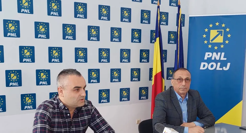 Foto Consilierii municipali Sas și Florescu, nemulțumiți de acțiunile și deciziile administrației locale 