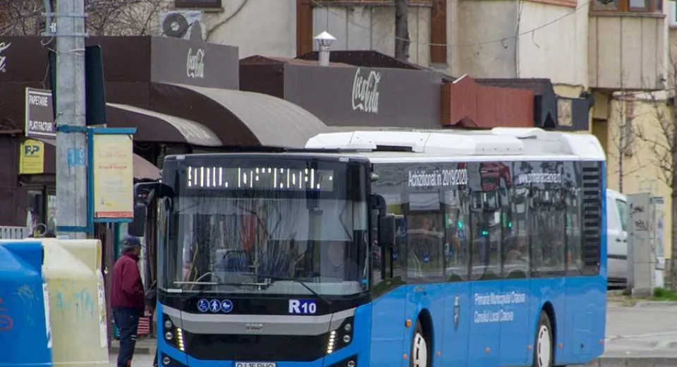 Foto PNL Dolj: PSD a respins propunerea PNL de a acorda gratuitate pe transportul în comun pentru studenții și pensionarii din Craiova