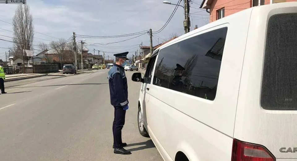 Foto Sute de amenzi aplicate pentru nerespectarea ordonanțelor militare 