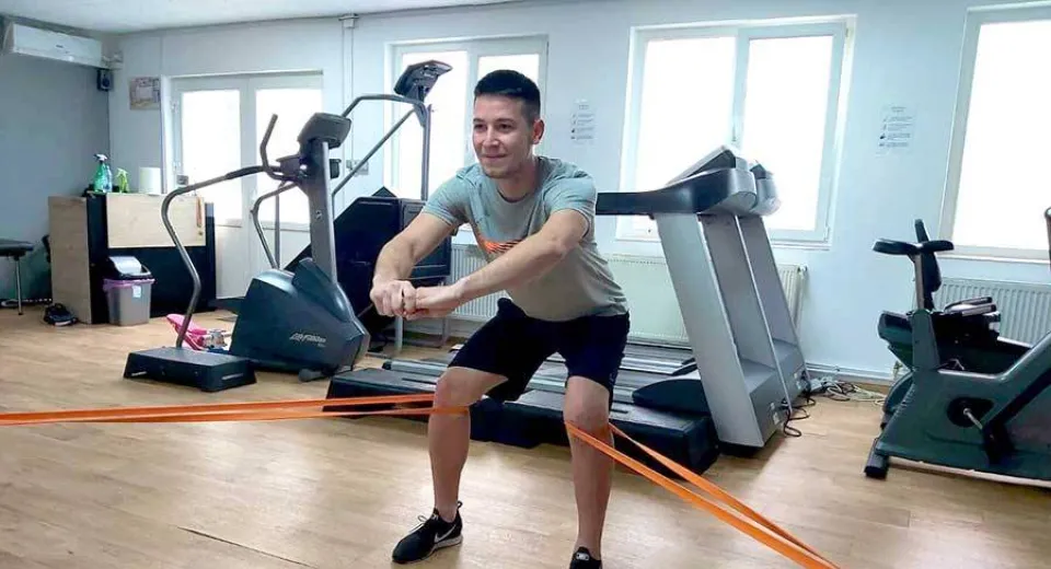 Foto EXCLUSIV. VIDEO. Kevin Trabalka trage tare pentru recuperare. Câte ore lucrează pe zi!