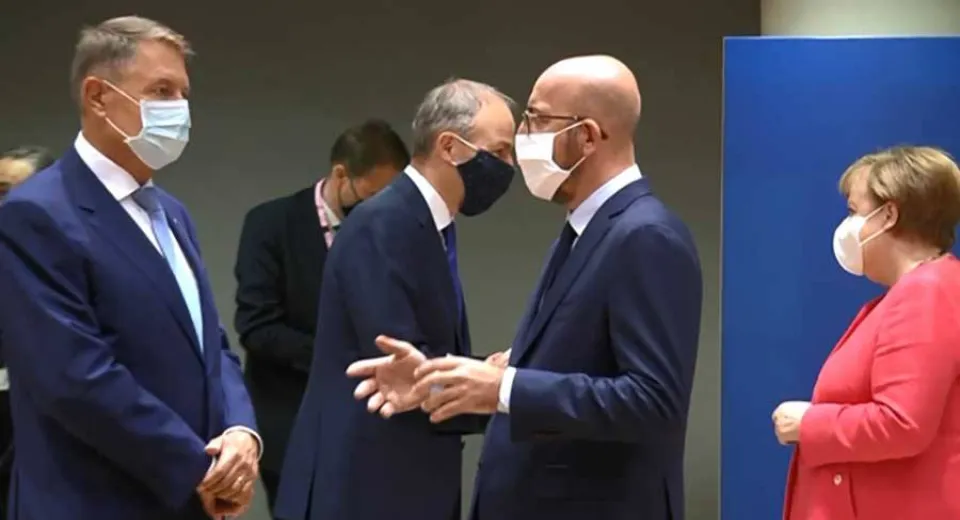 Foto Liderii europeni se apropie de un acord asupra Fondului de relansare economică