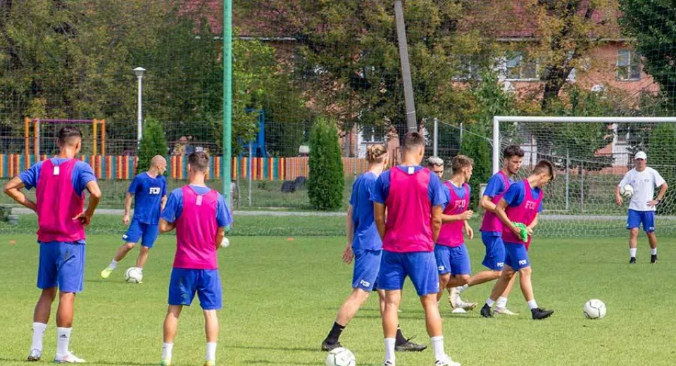 Foto Oltenii au efectuat al şaselea test Covid. Ce rezultate au primit alb-albaştrii.
