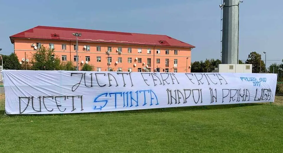 Foto EXCLUSIV. Mesaj din partea PS 97 pentru jucătorii Științei înainte de plecarea la Tg. Jiu!