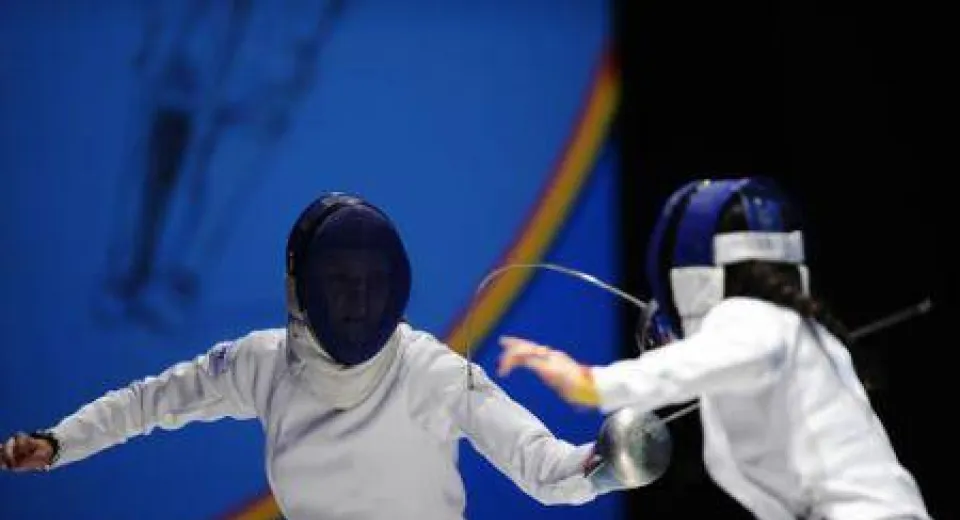 Foto Scrimă: Echipa feminină de spadă va lupta pentru aur la Europenele de la Montreux