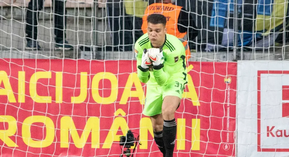 Foto  Robert Popa, eroul din Moldova! FC Botoșani-FC Universitatea Craiova, 1-1!