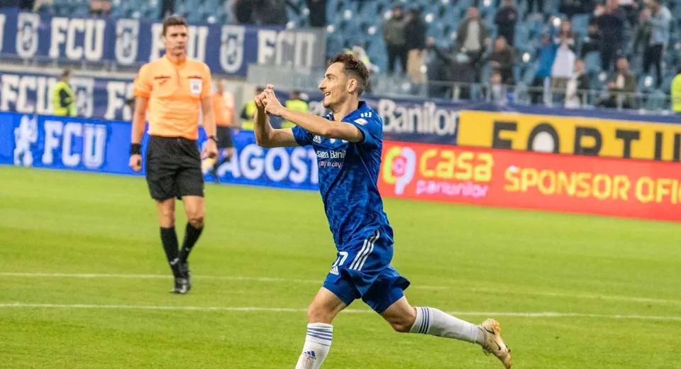 Foto Da, Bălane! Da, Raicea! Așa da! FC Universitatea Craiova-Gaz Metan, 2-0!