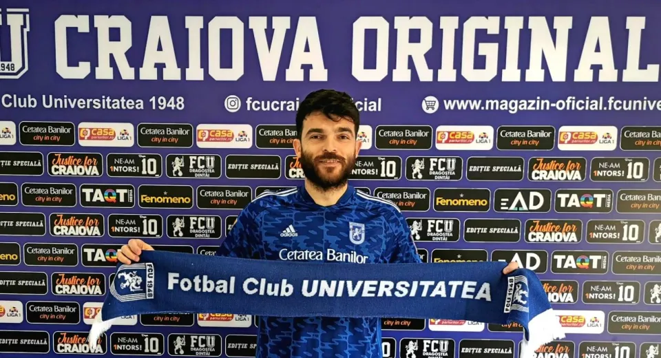 Foto FC Universitatea Craiova a perfectat al doilea transfer al iernii. Chițu a semnat cu Știința!