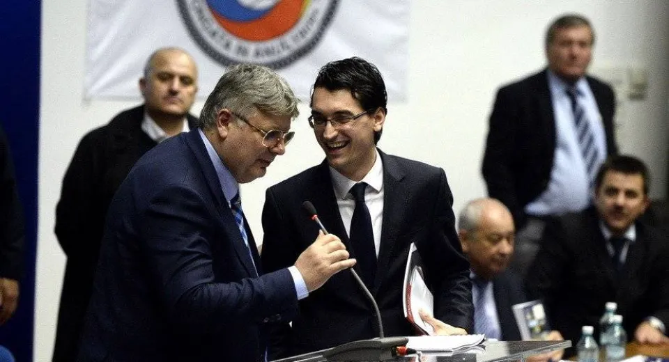 Foto Alegeri ilegale la FRF? » Dezvăluiri făcute de un personaj cheie: "Asta demonstrează incompetența managerială și reaua-credință a actualei conduceri!"