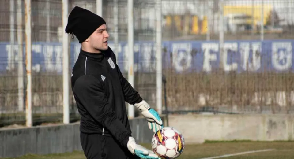 Foto FOTO. Robert Popa a revenit la antrenamentele lui FC Universitatea Craiova