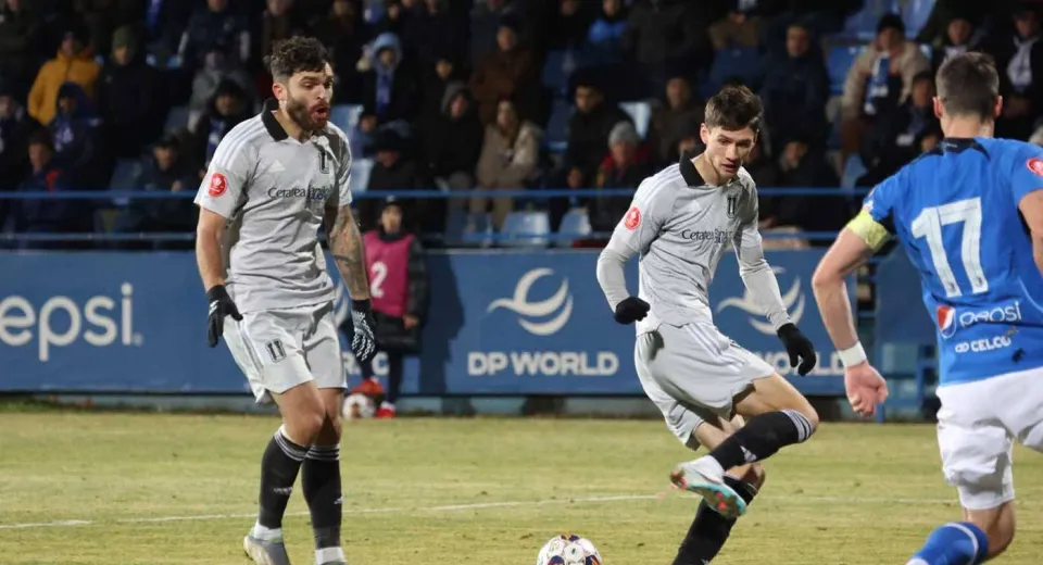 Foto De ce Moroiță? De ce Căline? Farul Constanța-Fotbal Club Universitatea, 1-0