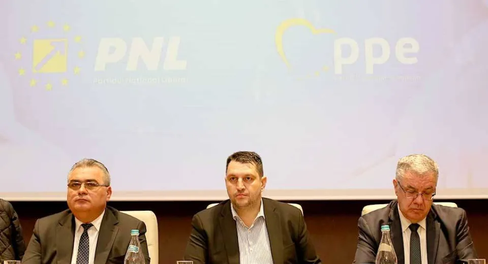 Foto OFICIAL. Roșca și Giugea, candidații PNL la șefia CJ, respectiv Primărie