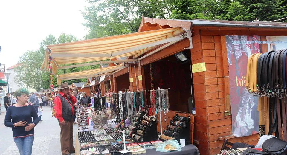 Foto Târgul Meșterilor Populari, timp de șase zile, la Târgu Jiu 