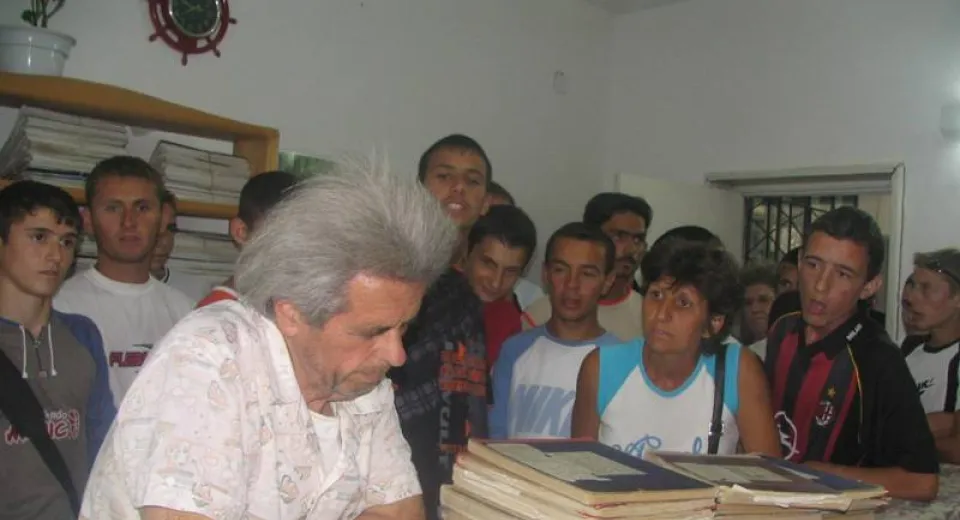 Foto Liceele din Halânga nu pot forma clase de-a IX-a