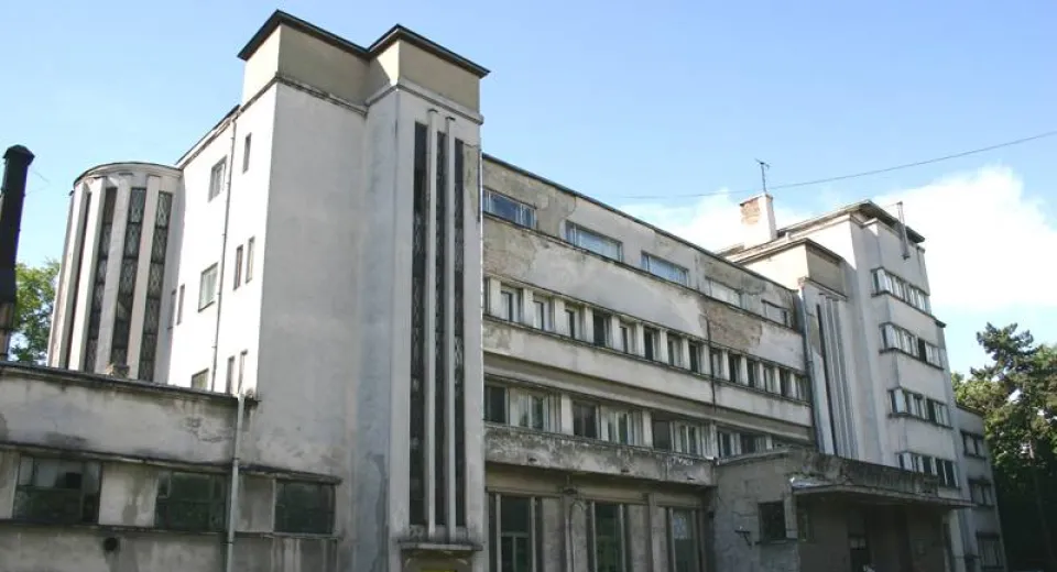 Foto Maternitatea veche are zilele numărate