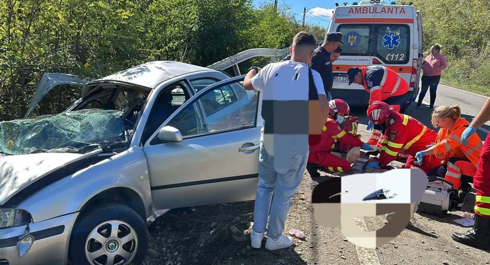 Foto GORJ: Tânăr de 18 ani, din Târgu Jiu, mort în accident rutier la Peștișani 