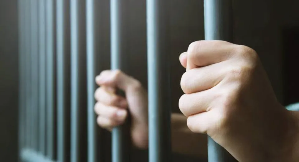 Foto Doljean arestat după ce ar fi obligat o femeie să se prostitueze în Italia