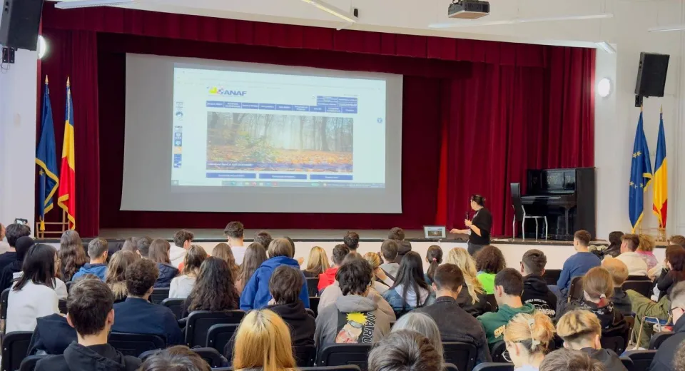 Foto Educație fiscală în școli: cum îi pregătește ANAF pe viitorii contribuabili ai României