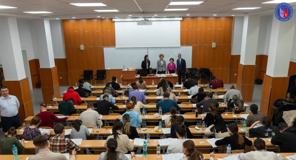 Foto Peste 1.000 de candidați au susținut rezidențiatul la UMF Craiova 
