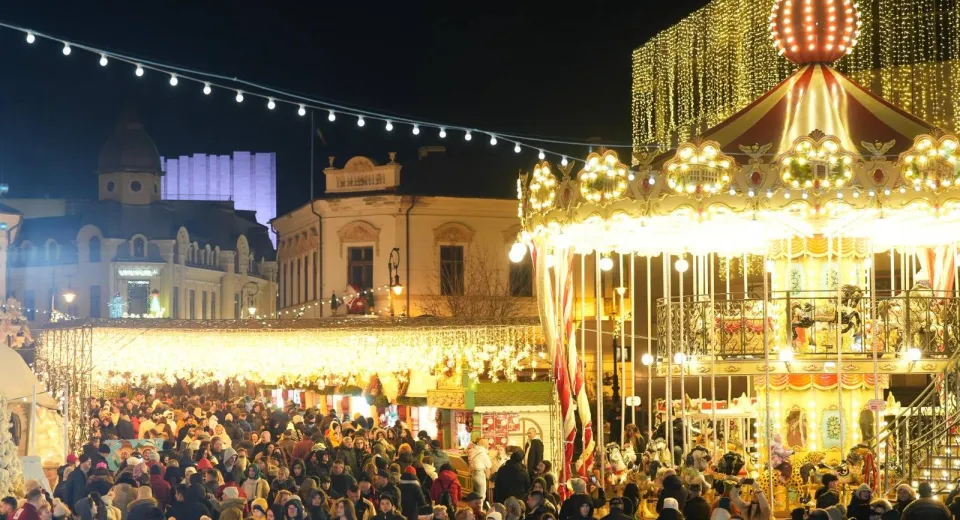 Foto Târgul de Crăciun din Craiova atrage un număr record de vizitatori