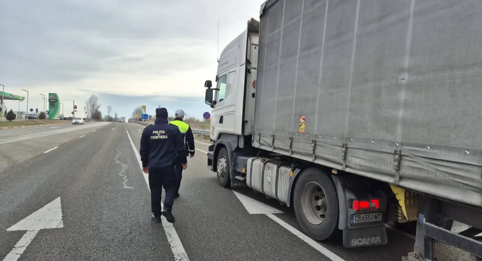 Foto Controale de amploare la Frontiera Calafat. MOTIVUL acțiunii  derulate de polițiști și jandarmi 