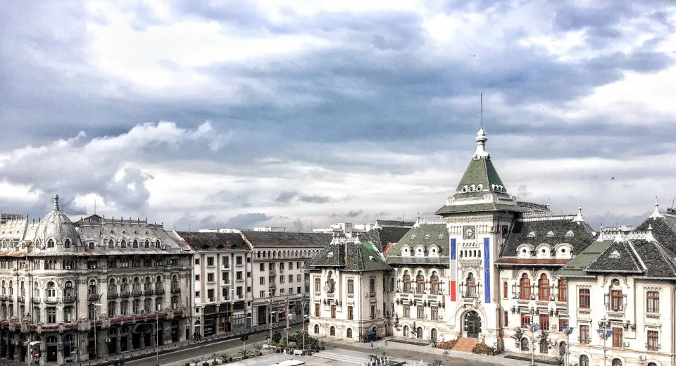 Foto Fonduri europene pentru revitalizarea Pieței Mihai Viteazul din Craiova