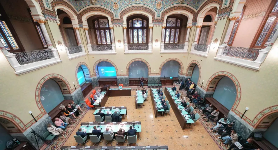 Foto Primăria Craiova revine  în clădirea Palace, în centrul orașului