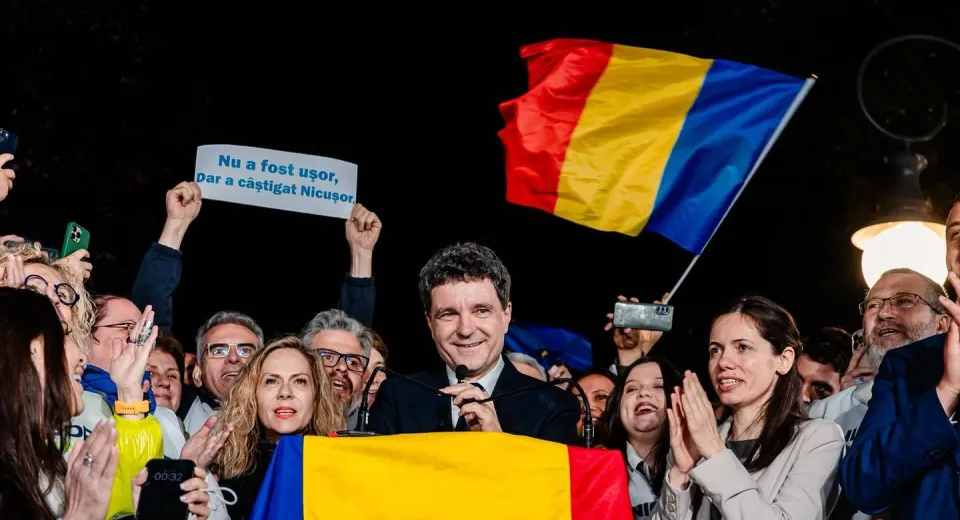 Foto Nicușor Dan-53,6%, George Simion-46,4%, după centralizarea datelor din toate secțiile