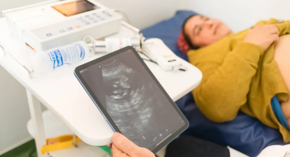Foto 60 de cabinete medicale din mediul rural vor fi dotate cu echipamente moderne prin programul „Primul pas spre sănătate”