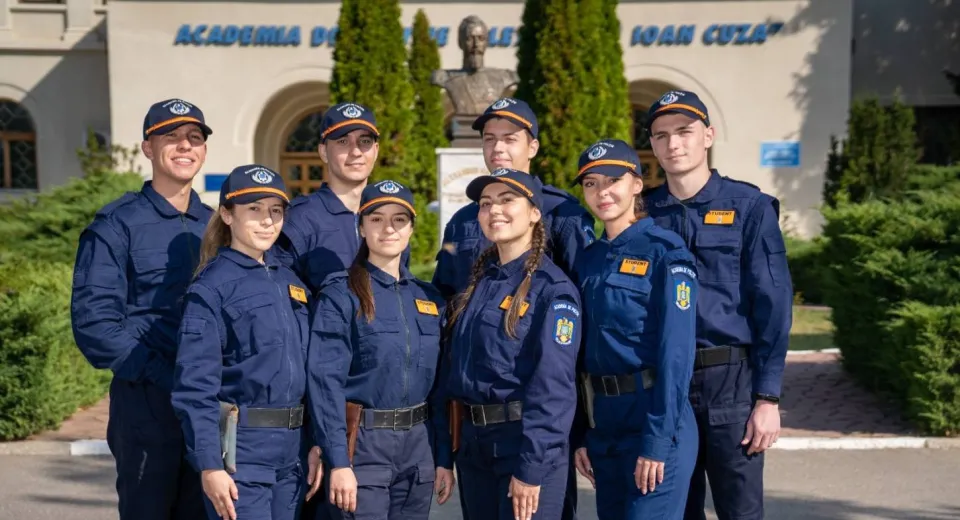 Foto 755 de locuri la Academia de Poliție pentru tinerii care aleg o carieră în MAI