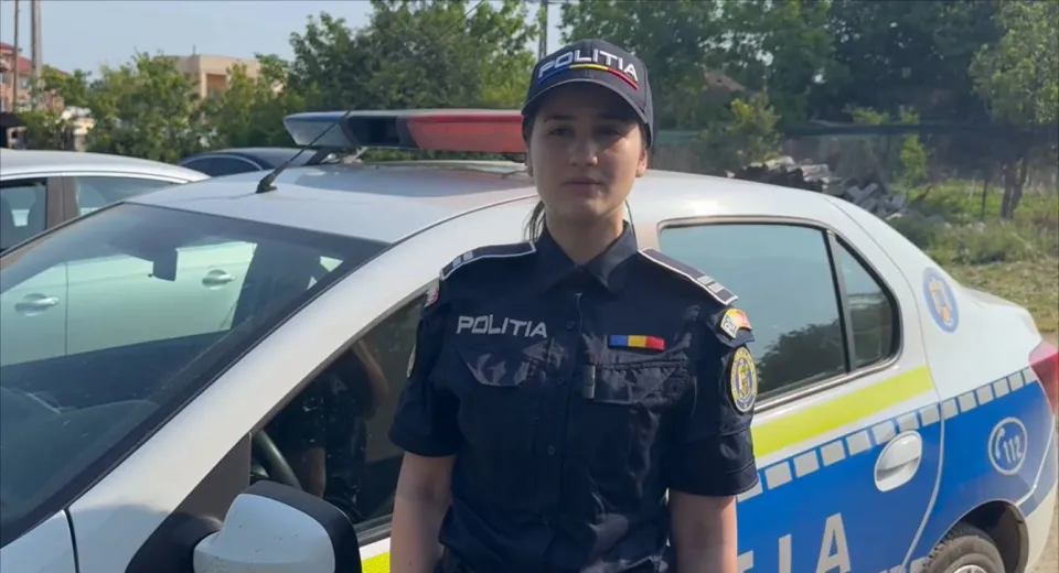 Foto Contrabandă și arme ilegale. Percheziții în două comune din Dolj 