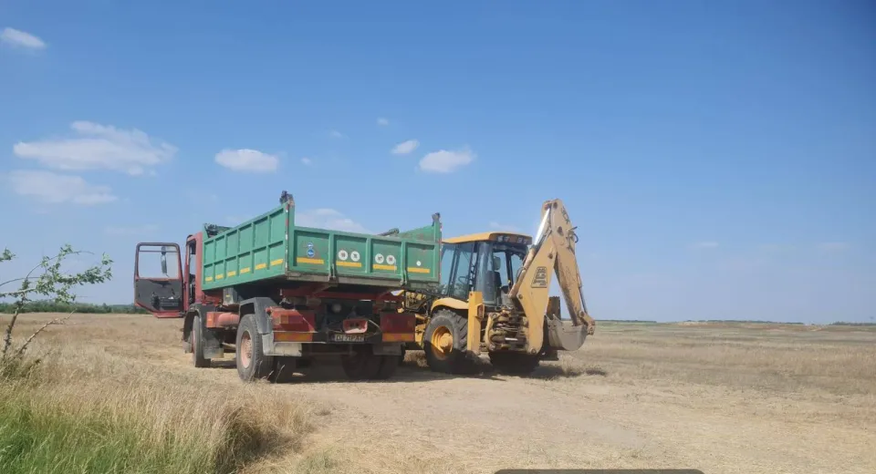 Foto Exploatare ilegală pe râul Jiu: Amendă de 25.000 lei și penalități suplimentare