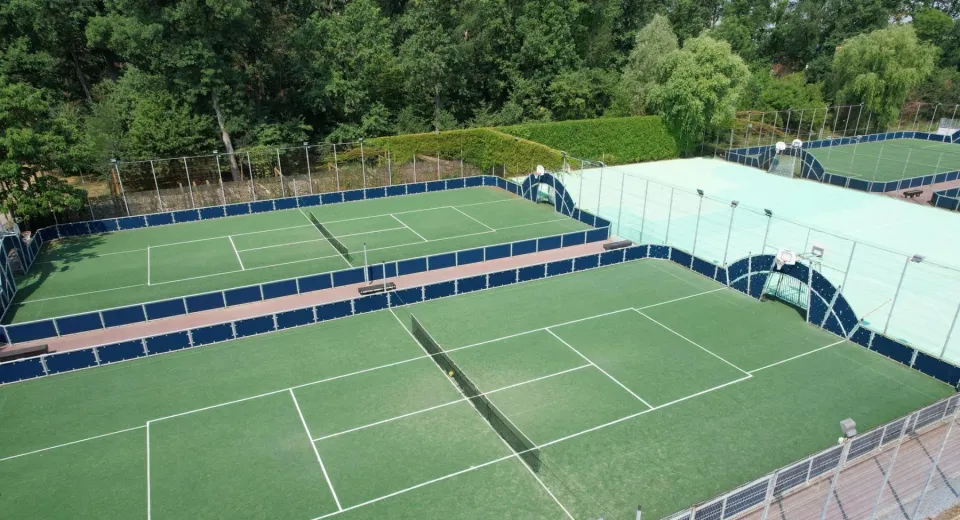 Foto Modernizări finalizate în Parcul Tineretului: Terenuri de sport refăcute complet