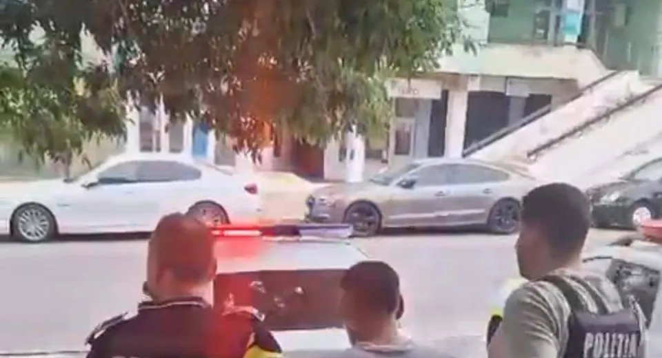 Foto DOLJ: A amenințat un polițist și a ajuns după gratii