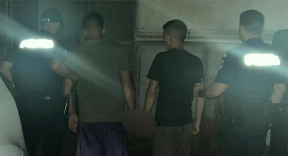 Foto Patru bărbați reținuți pentru agresiune la Vârvoru de Jos
