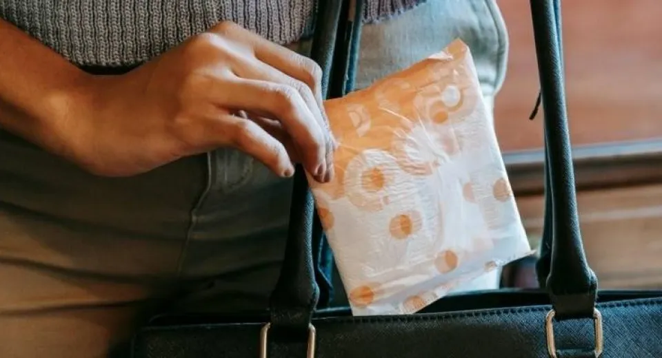 Foto Proiect pilot în școlile din Craiova: Produse de igienă menstruală gratuite pentru eleve