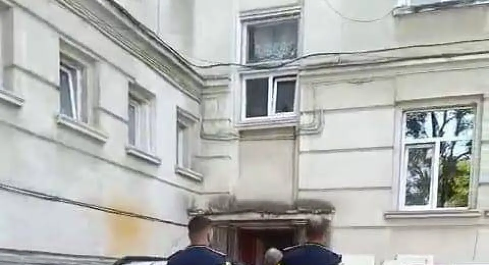 Foto Un doljean de 51 de ani, arestat după ce și-a amenințat soția