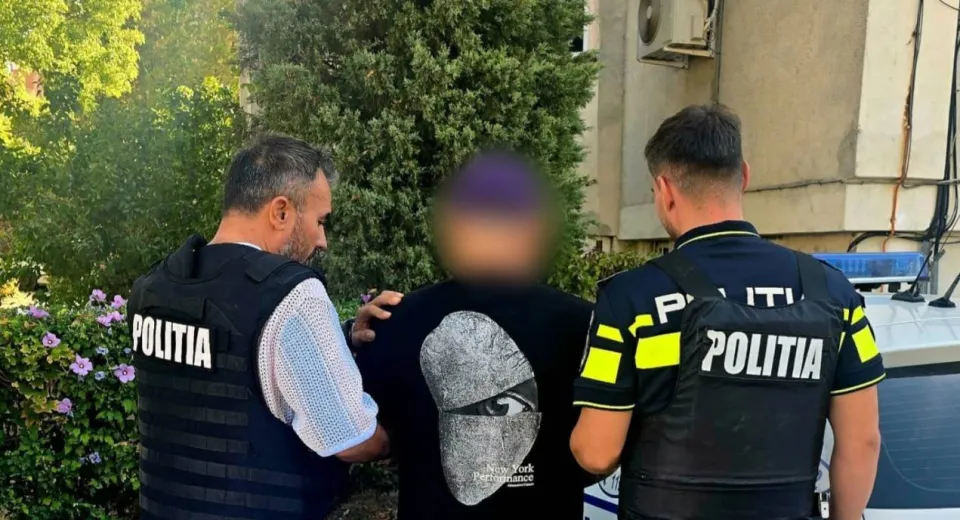 Foto Urmărit internațional pentru amenințare și tulburarea ordinii, prins la Craiova