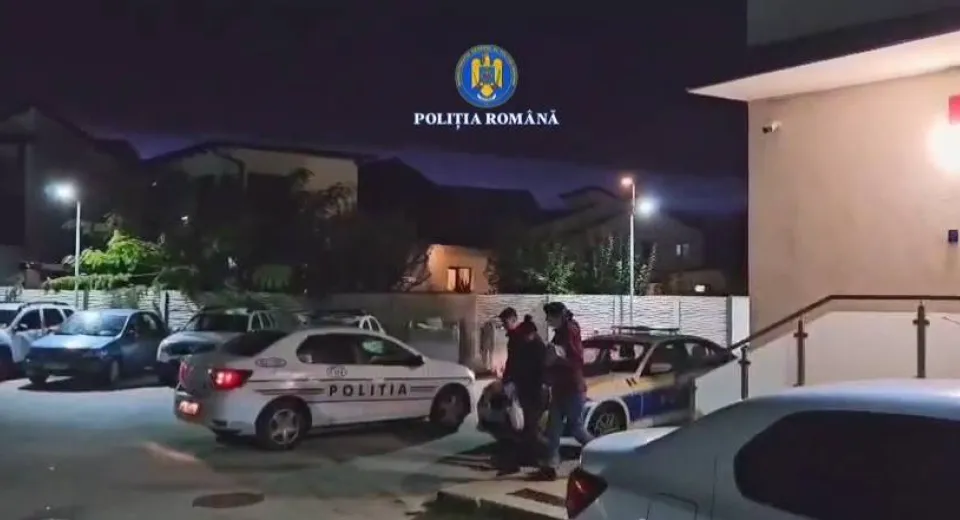 Foto Conflict la școală. Elevă din Bălești, reținută pentru 24 de ore după ce ar fi amenințat un coleg cu un cuțit 