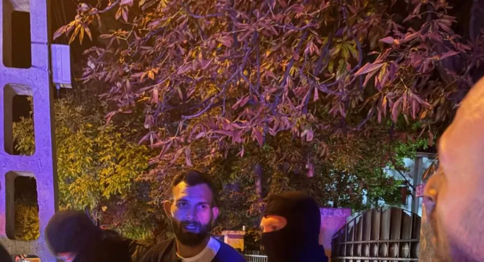 Foto Tânărul care a evadat de sub escortă la Craiova a fost prins