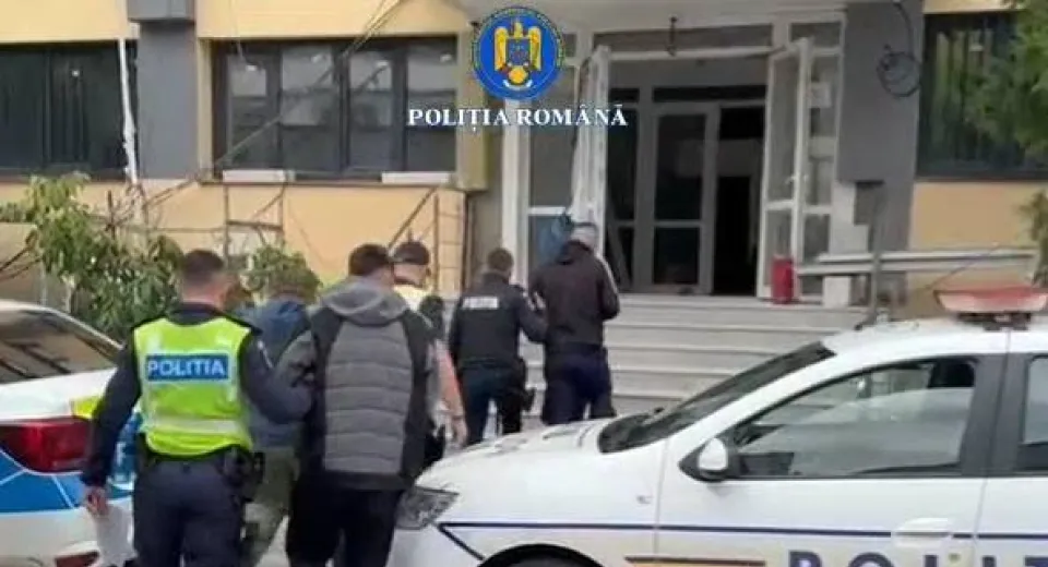 Foto Altercație la o petrecere din Olt