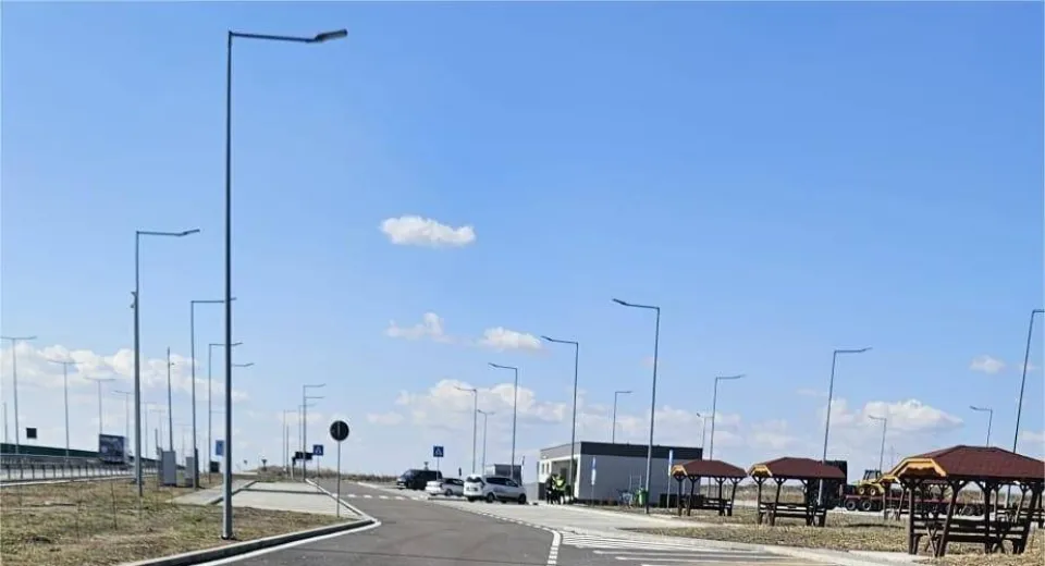 Foto Șoferii au noi opriri pe DEx 12. Parcări deschise la Balș, km 29