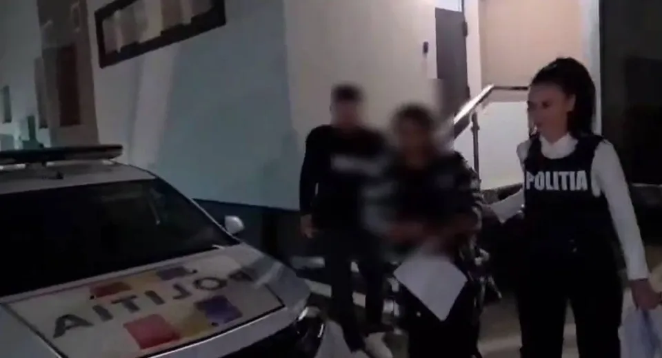 Foto Tâlhărie și furt la Târgu Jiu: Două femei din Dolj, identificate și reținute